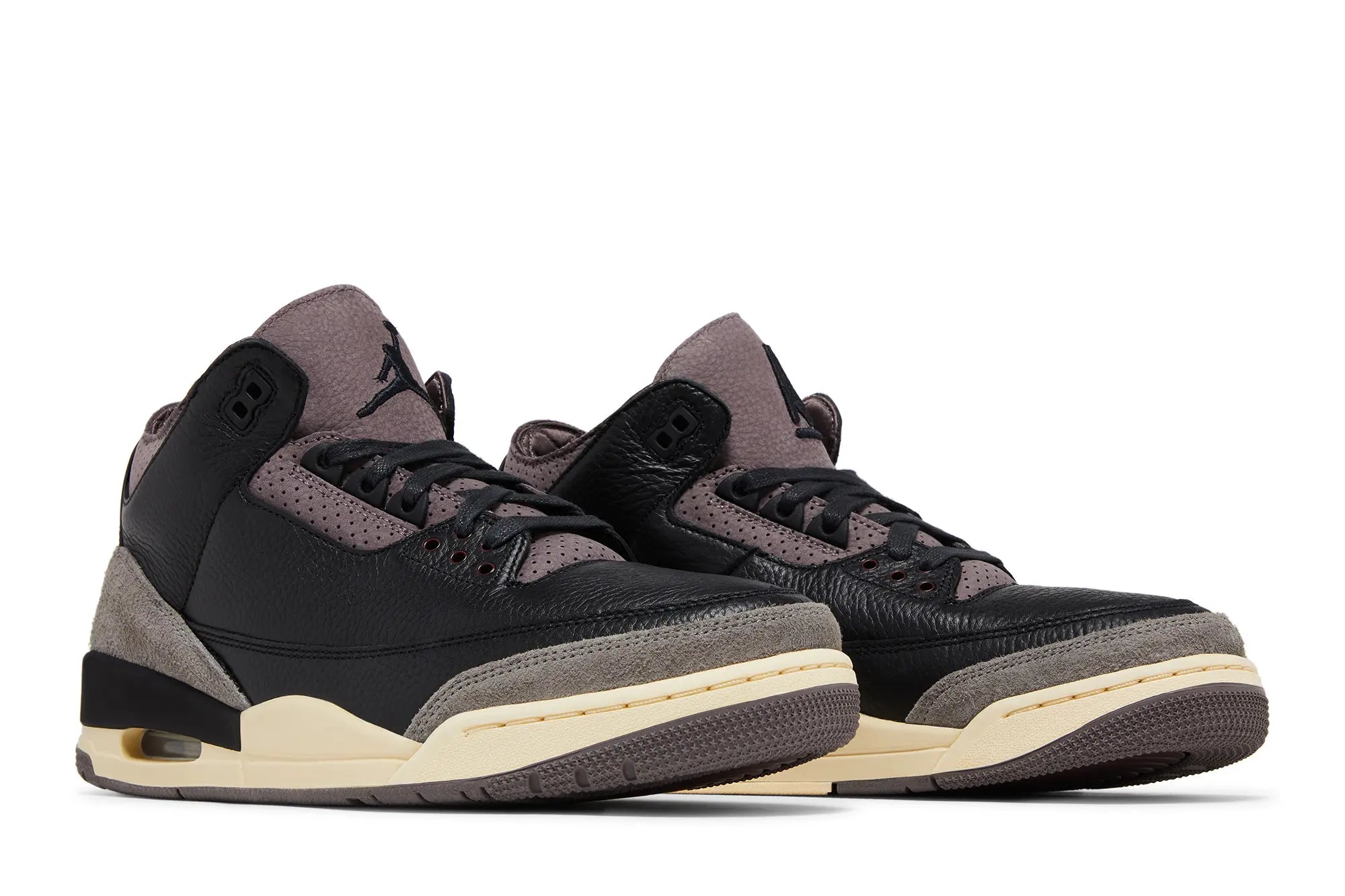 Air Jordan 3 Retro OG SP x A Ma Maniére 'Black Violet Ore'