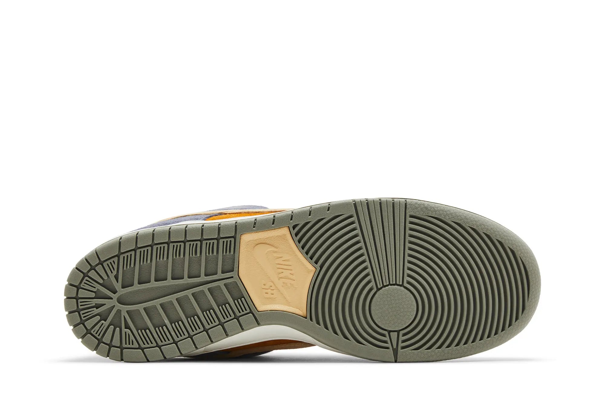 Nike Dunk Low SB 'Light Carbon Monarch'